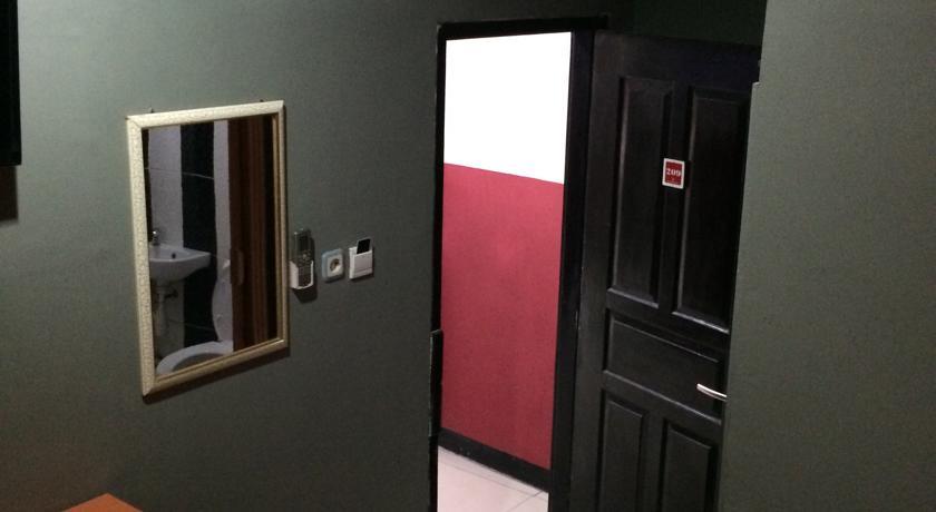 Hollywood Hotel Jakarta Ngoại thất bức ảnh