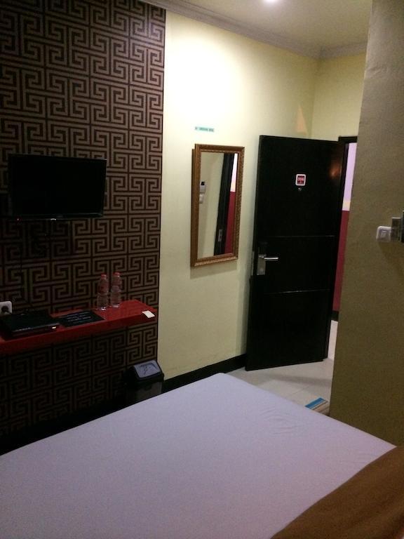 Hollywood Hotel Jakarta Phòng bức ảnh