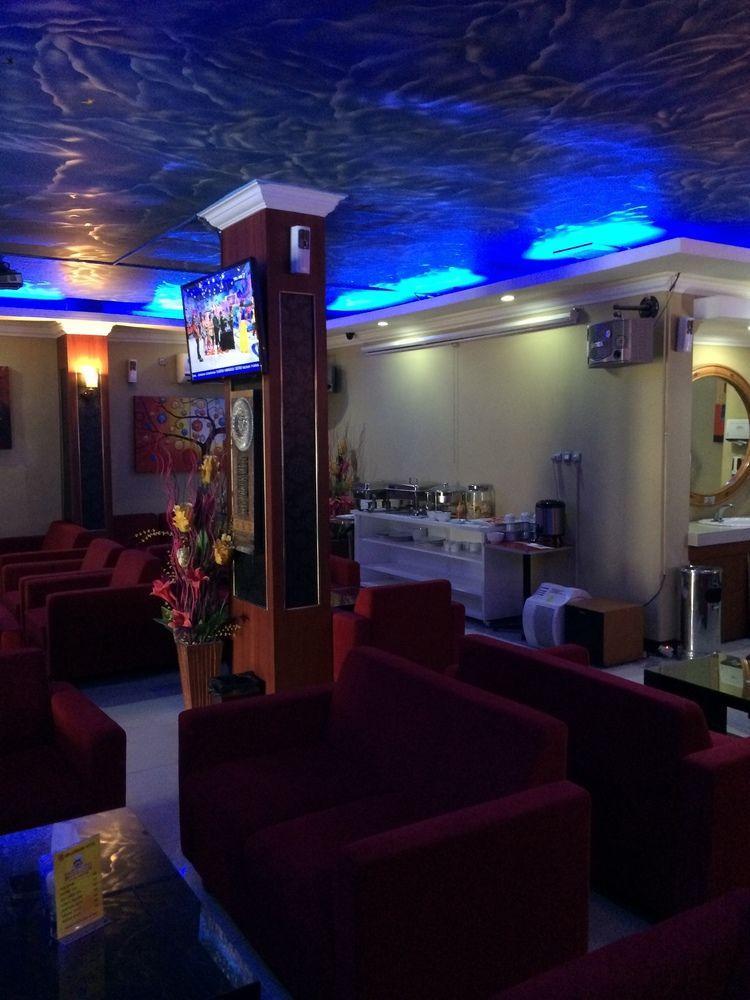 Hollywood Hotel Jakarta Ngoại thất bức ảnh