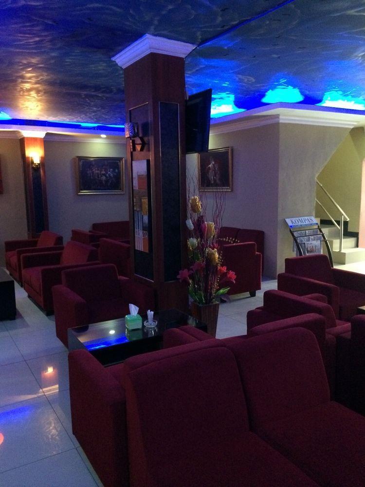 Hollywood Hotel Jakarta Ngoại thất bức ảnh