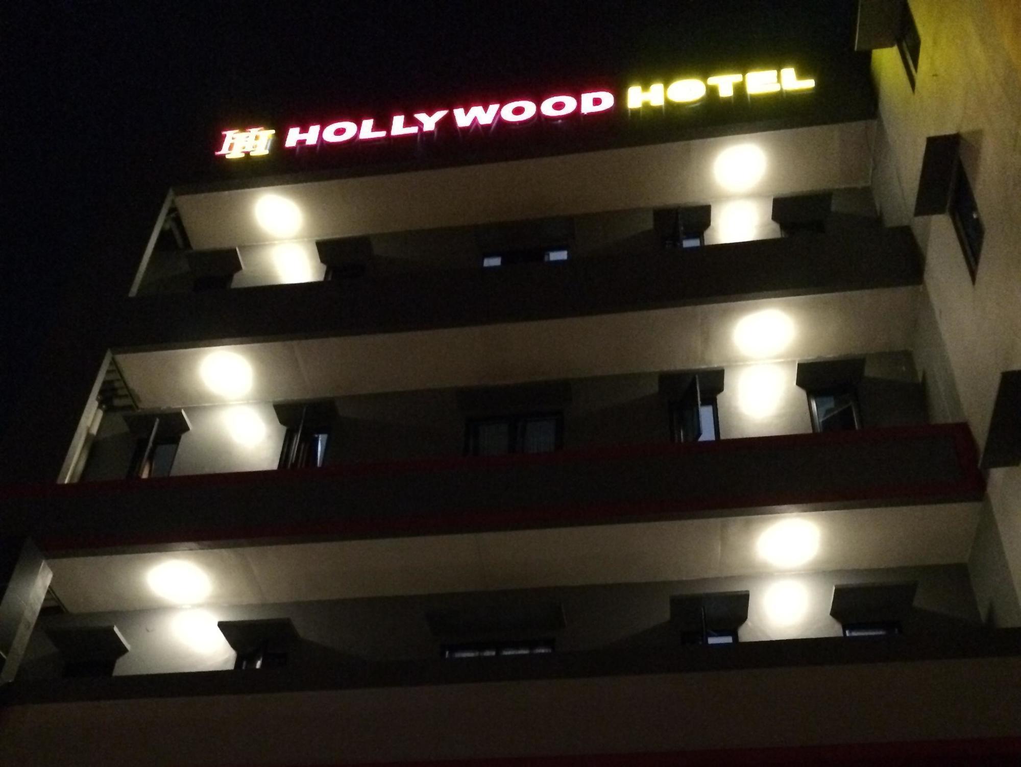 Hollywood Hotel Jakarta Ngoại thất bức ảnh