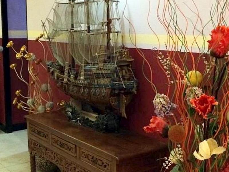 Hollywood Hotel Jakarta Ngoại thất bức ảnh