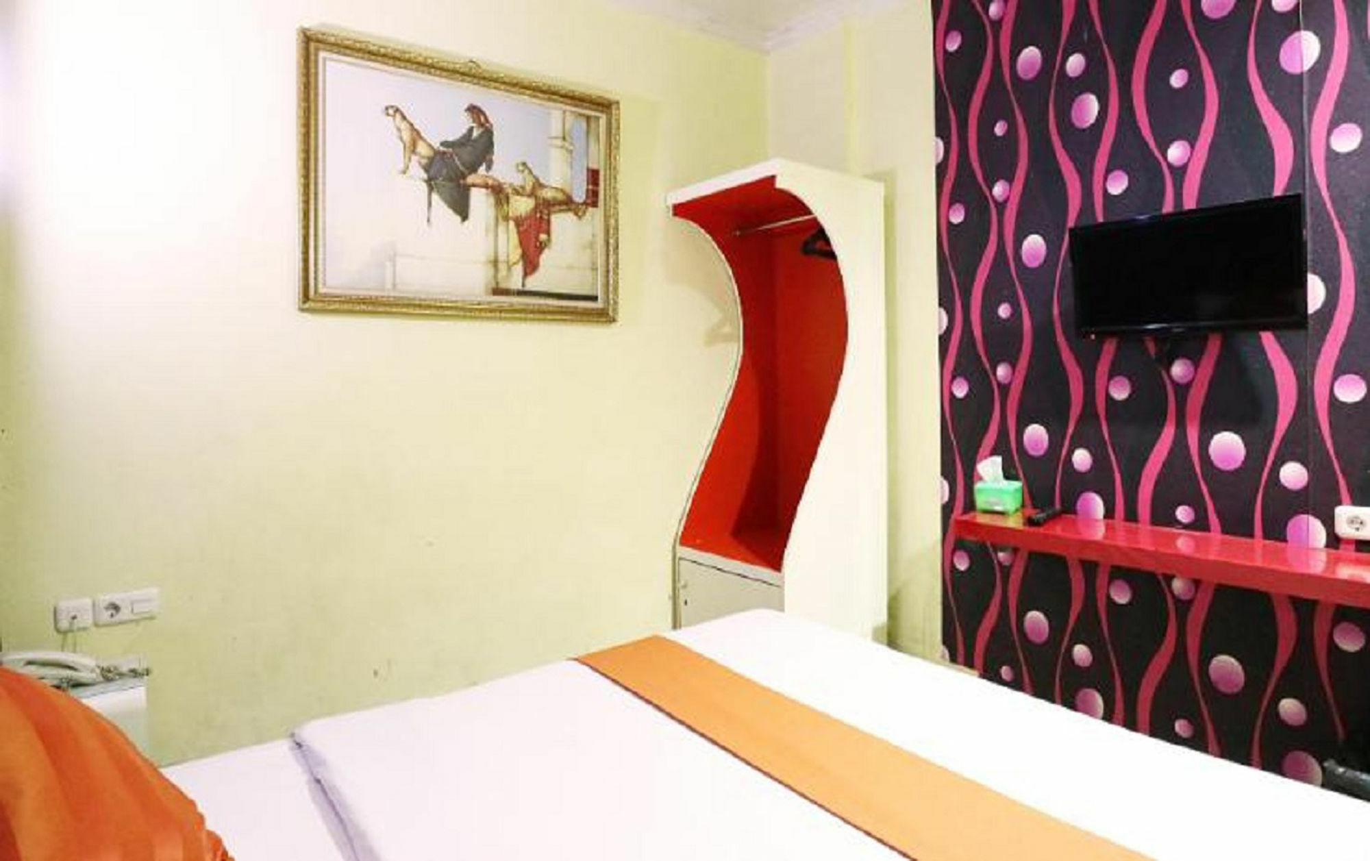 Hollywood Hotel Jakarta Ngoại thất bức ảnh