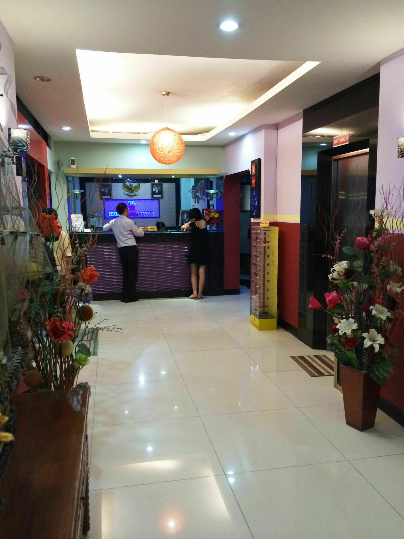 Hollywood Hotel Jakarta Ngoại thất bức ảnh